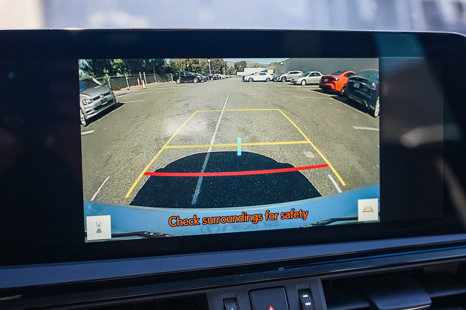Used 2025 Lexus ES 300h w/ Premium Package FWD image 23