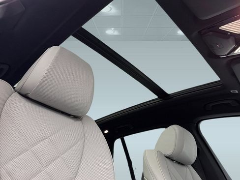 New 2026 BMW X5 xDrive50e w/ M Sport Package image 15