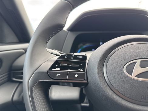 New 2025 Hyundai Elantra Sport image 31