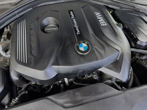 Used 2018 BMW 330i Sedan w/ Convenience Package RWD image 39