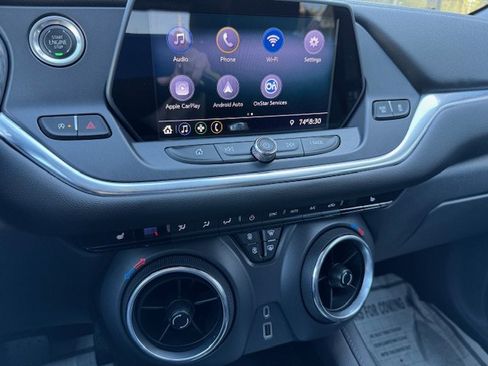 Used 2020 Chevrolet Blazer LT FWD image 10