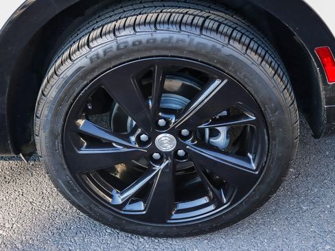 Used 2021 Buick Envision Preferred image 6