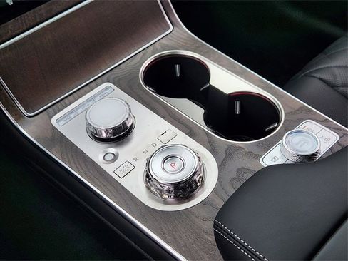 New 2025 Genesis GV80 3.5T Prestige image 15