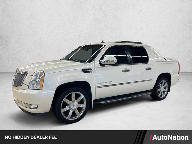 Used 2012 Cadillac Escalade EXT Luxury AWD/4WD image 1