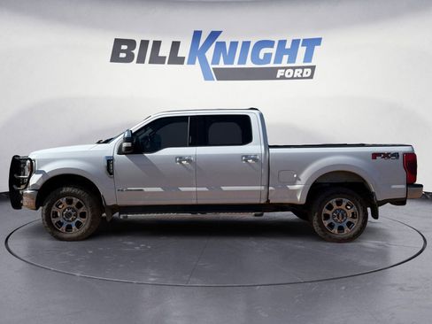 Used 2021 Ford F250 Lariat w/ Chrome Package image 2