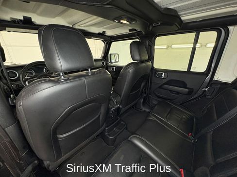 Used 2018 Jeep Wrangler Unlimited Sahara AWD/4WD image 22