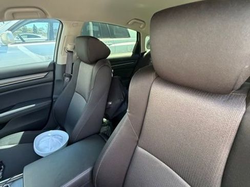 Used 2022 Honda Accord LX image 12