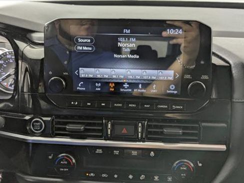 Used 2022 Nissan Pathfinder SL image 30