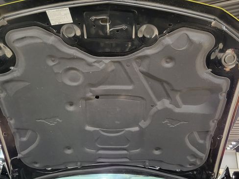 Used 2006 Ford Mustang GT RWD image 36