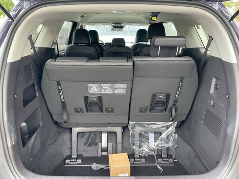 Used 2026 Kia Carnival image 50