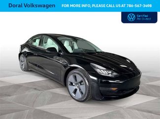 Used 2021 Tesla Model 3 Standard Range Plus video 2