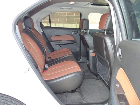 Used 2016 Chevrolet Equinox LTZ w/ Enhanced Convenience Package AWD/4WD image 35
