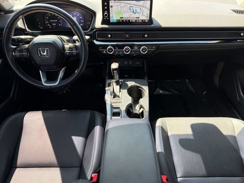 Used 2024 Honda Civic Touring image 14