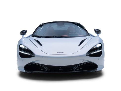 Used 2018 McLaren 720S Performance RWD image 3