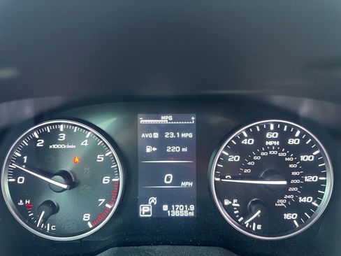 Used 2025 Subaru Outback Premium image 32