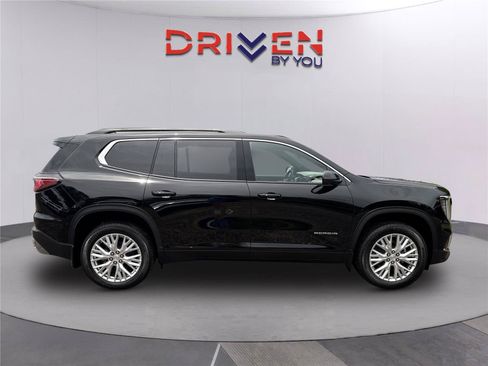 New 2026 GMC Acadia Elevation w/ Elevation Premium Package FWD image 3
