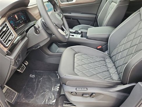 New 2026 Volkswagen Atlas SEL Premium R-Line image 7