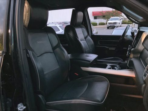 Used 2019 RAM 2500 Laramie image 8