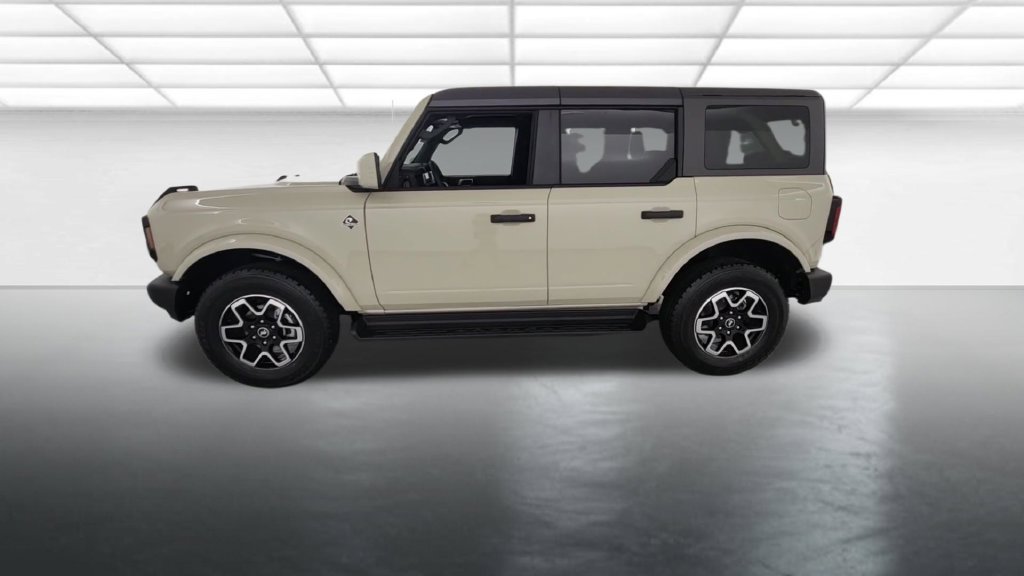 New 2026 Ford Bronco Outer Banks AWD/4WD image 3