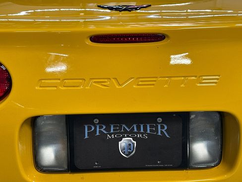 Used 2004 Chevrolet Corvette Z06 w/ Memory Package RWD image 40