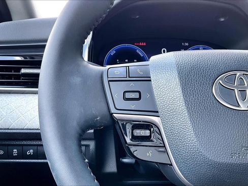 Used 2026 Toyota Camry XLE FWD image 22