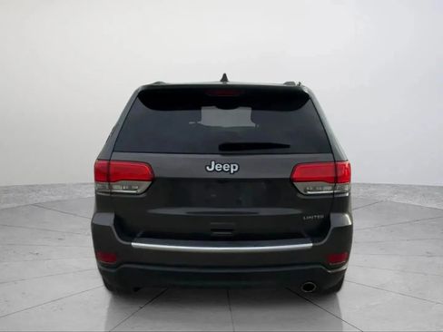 Used 2018 Jeep Grand Cherokee Limited image 25