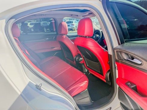 Used 2021 Alfa Romeo Stelvio Ti w/ Nero Edizione image 14