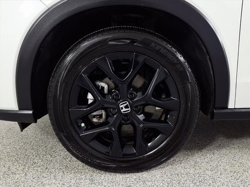 Used 2024 Honda HR-V Sport image 21