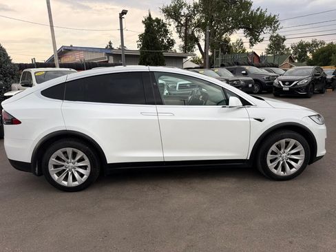 Used 2019 Tesla Model X Long Range AWD/4WD image 10