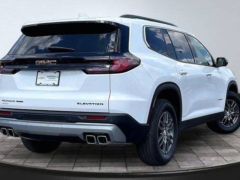Used 2025 GMC Acadia Elevation AWD/4WD image 2