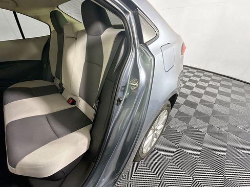 Used 2025 Toyota Corolla LE w/ LE Premium Package FWD image 26