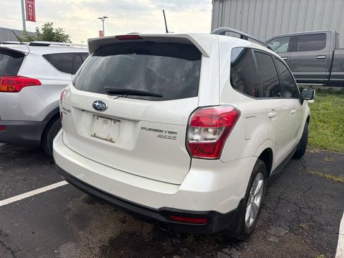 Used 2015 Subaru Forester 2.5i Limited AWD/4WD image 6