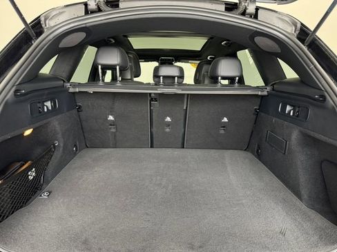 Certified 2026 Mercedes-Benz GLC 300 image 9