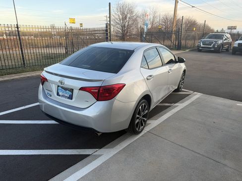 Used 2018 Toyota Corolla SE image 6