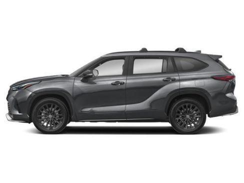 Certified 2025 Toyota Highlander XSE AWD/4WD image 3