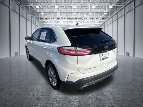 Used 2023 Ford Edge Titanium AWD/4WD image 3