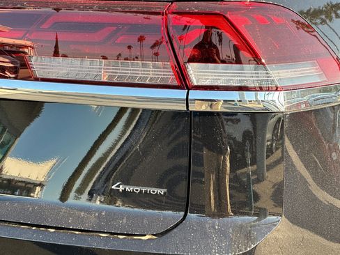 New 2026 Volkswagen Atlas Cross Sport SEL Premium R-Line AWD/4WD image 7