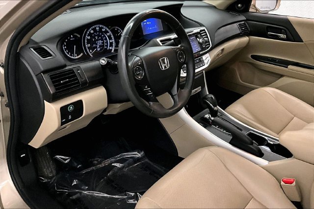 Used 2013 Honda Accord EX-L image 16