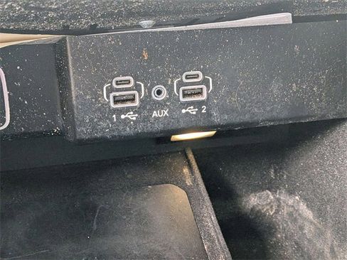 Used 2022 Jeep Wagoneer Series III w/ Premium Group I image 25