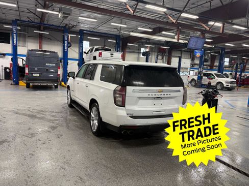 Used 2021 Chevrolet Suburban High Country image 6