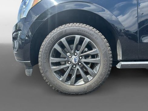Used 2019 Ford Expedition Max Limited AWD/4WD image 15