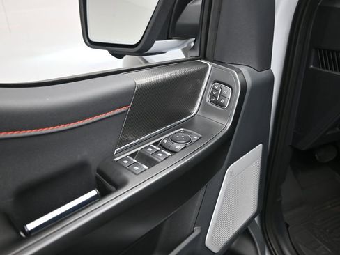 Used 2025 Ford F150 Raptor image 11