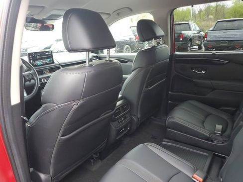 Used 2023 Honda Pilot EX-L image 10