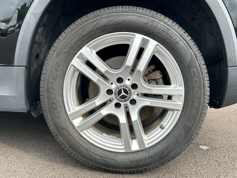 Used 2023 Mercedes-Benz GLA 250 4MATIC image 34