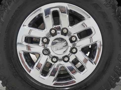 Used 2018 Chevrolet Silverado 3500 High Country w/ Duramax Plus Package AWD/4WD image 31