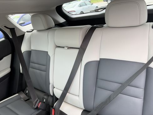 Used 2024 Honda Prologue Touring image 32