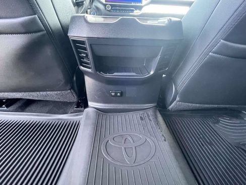 Used 2024 Toyota Tundra Limited AWD/4WD image 13