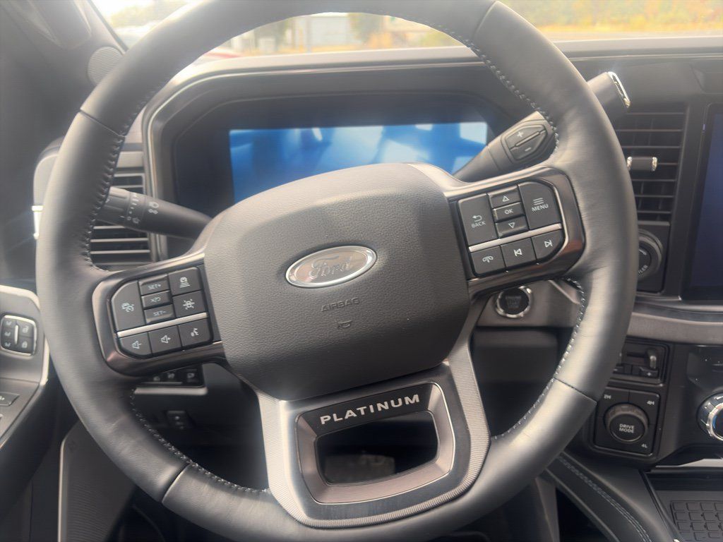 Used 2026 Ford F450 Platinum AWD/4WD image 19