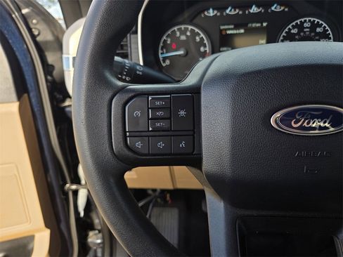 Used 2023 Ford F150 XLT image 23