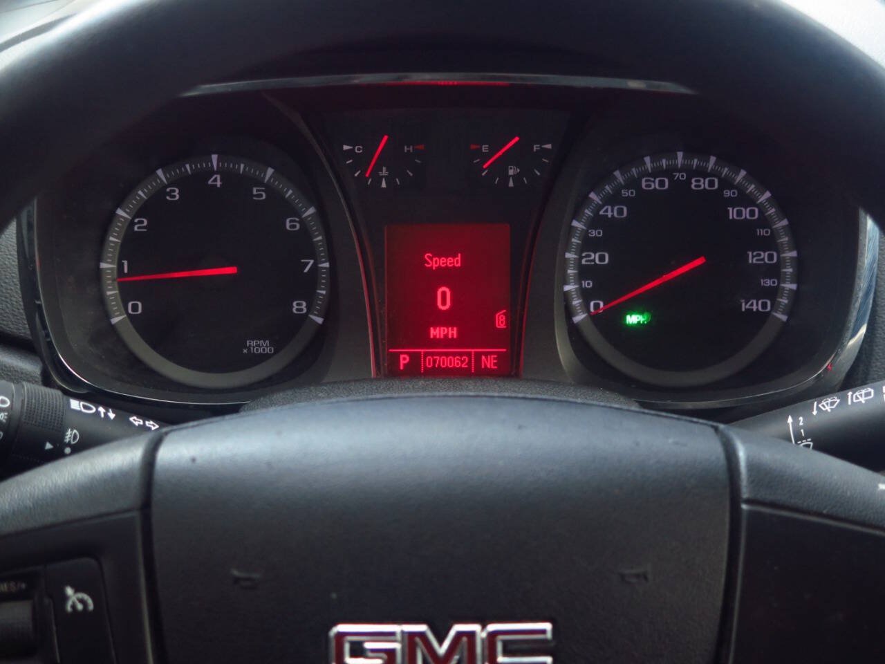 Used 2010 GMC Terrain SLE FWD image 8